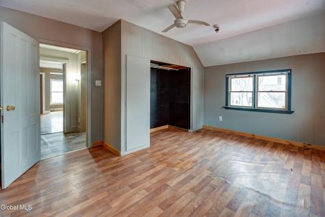 269 Bleecker Street Gloversville NY 12078