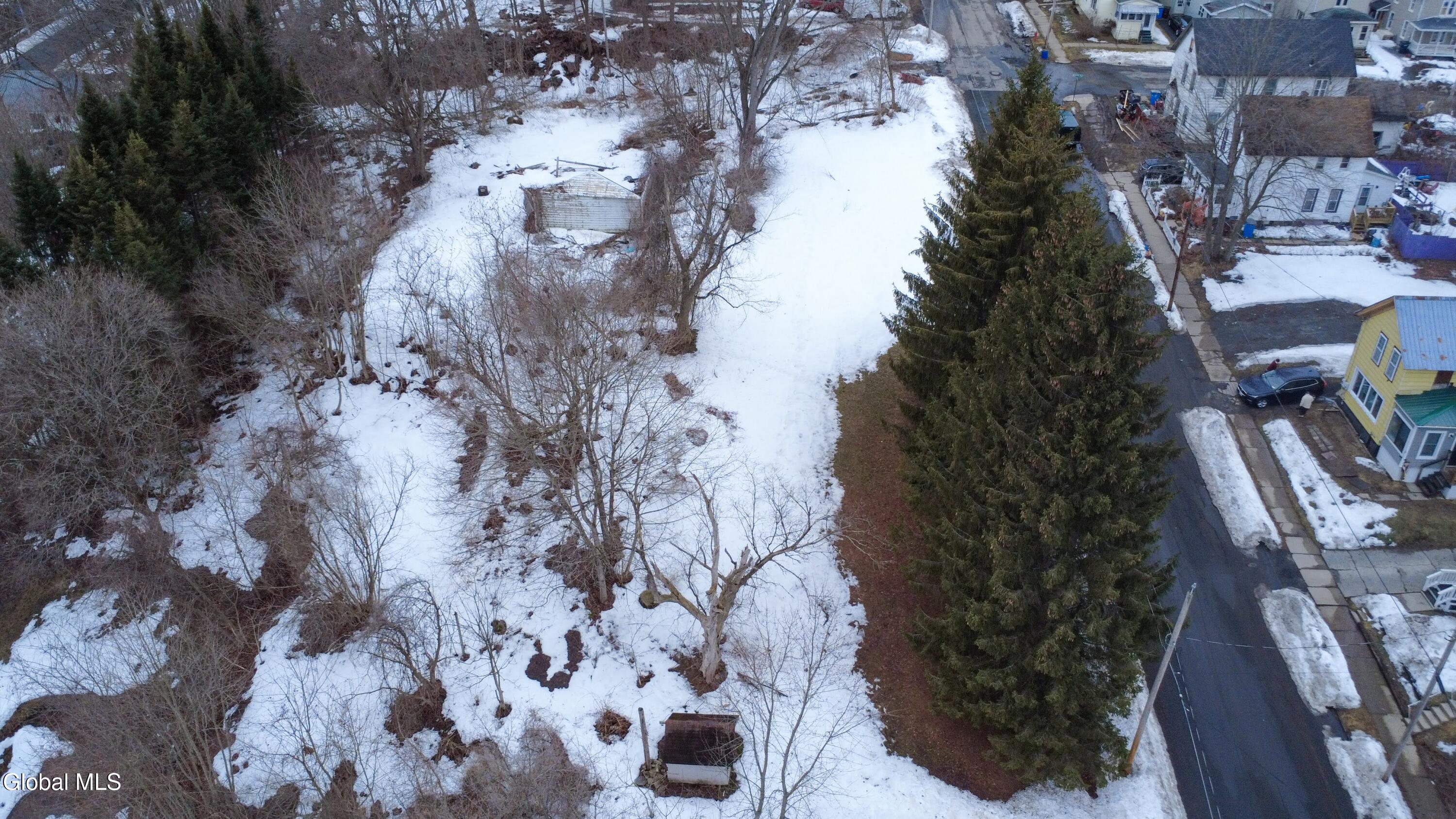 269 Bleecker Street Gloversville NY 12078