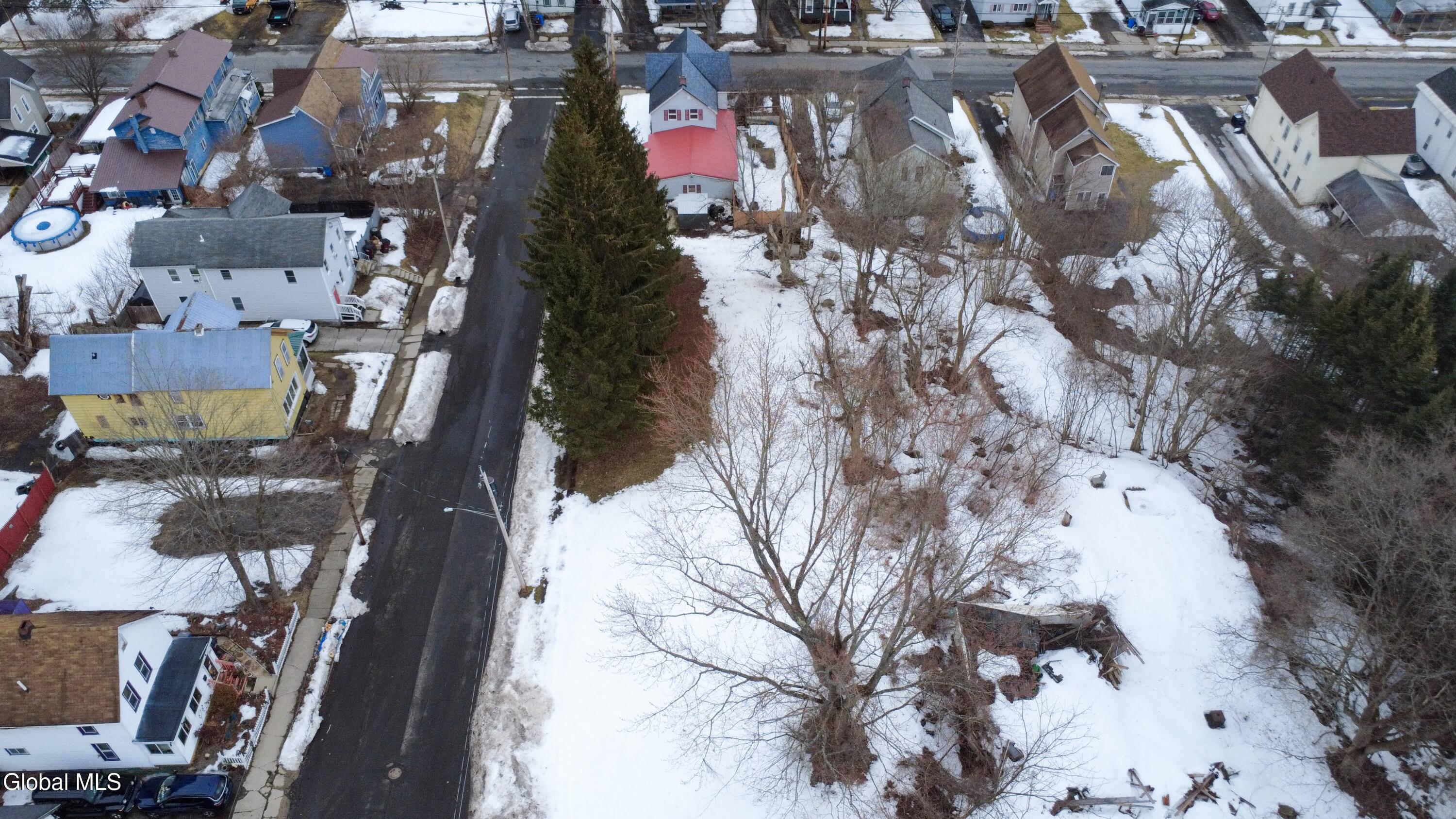269 Bleecker Street Gloversville NY 12078