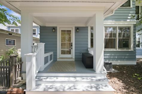 571 Providence Street Albany NY 12208