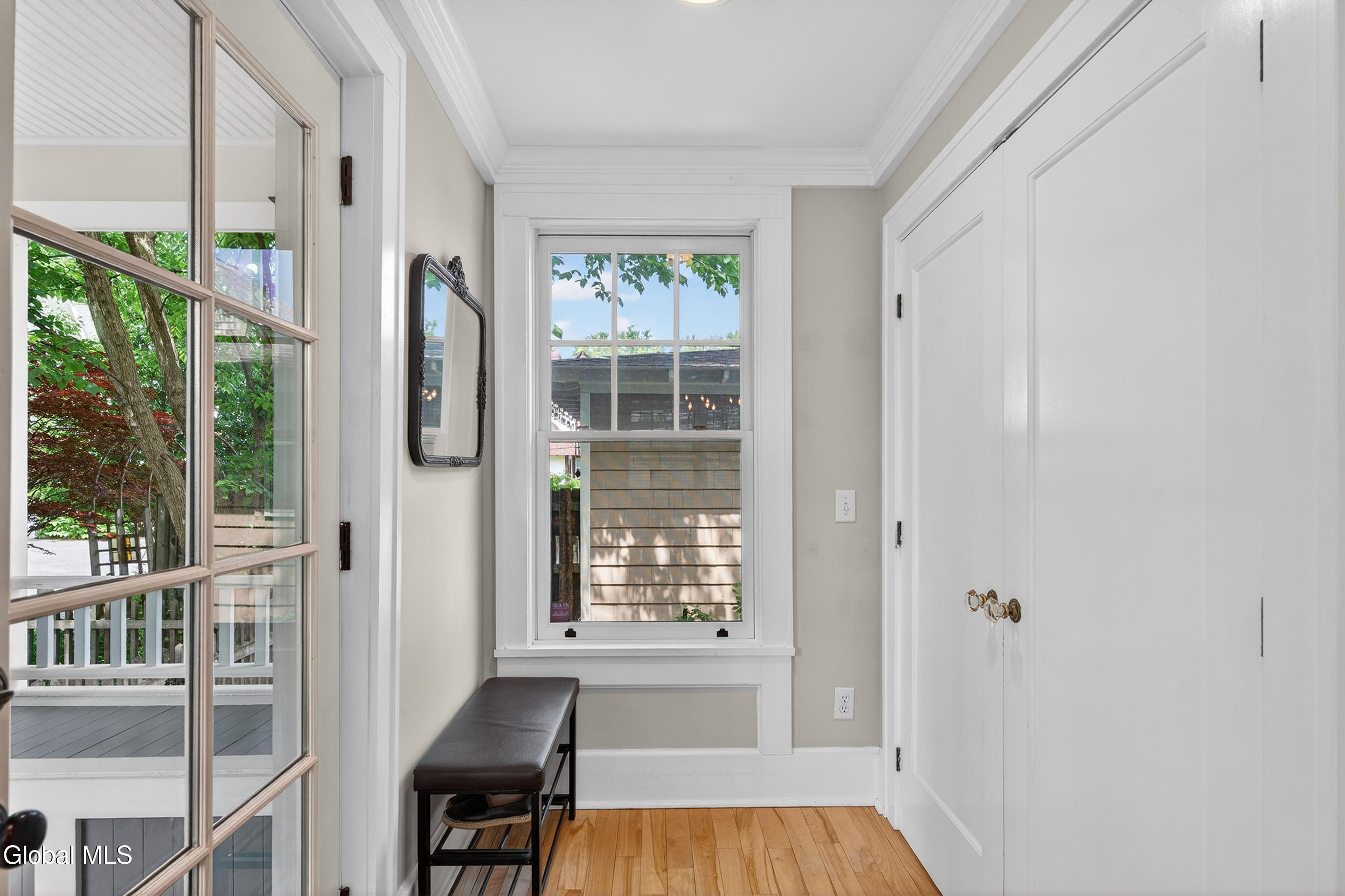 571 Providence Street Albany NY 12208