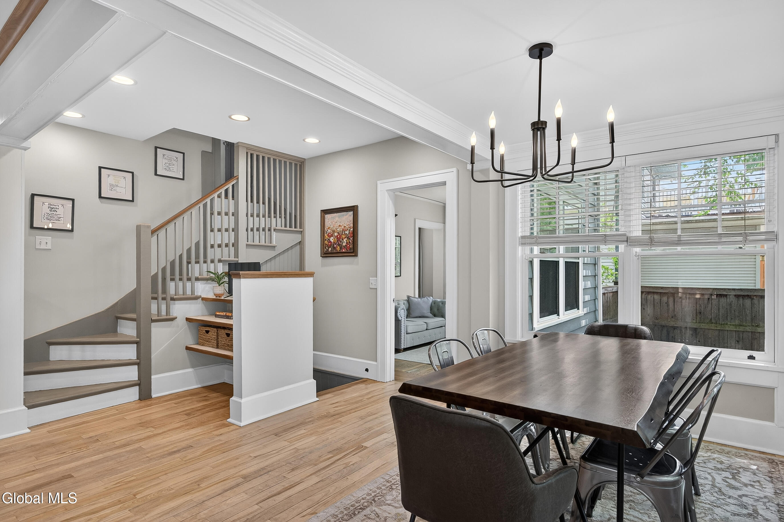 571 Providence Street Albany NY 12208