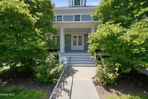 571 Providence Street Albany NY 12208