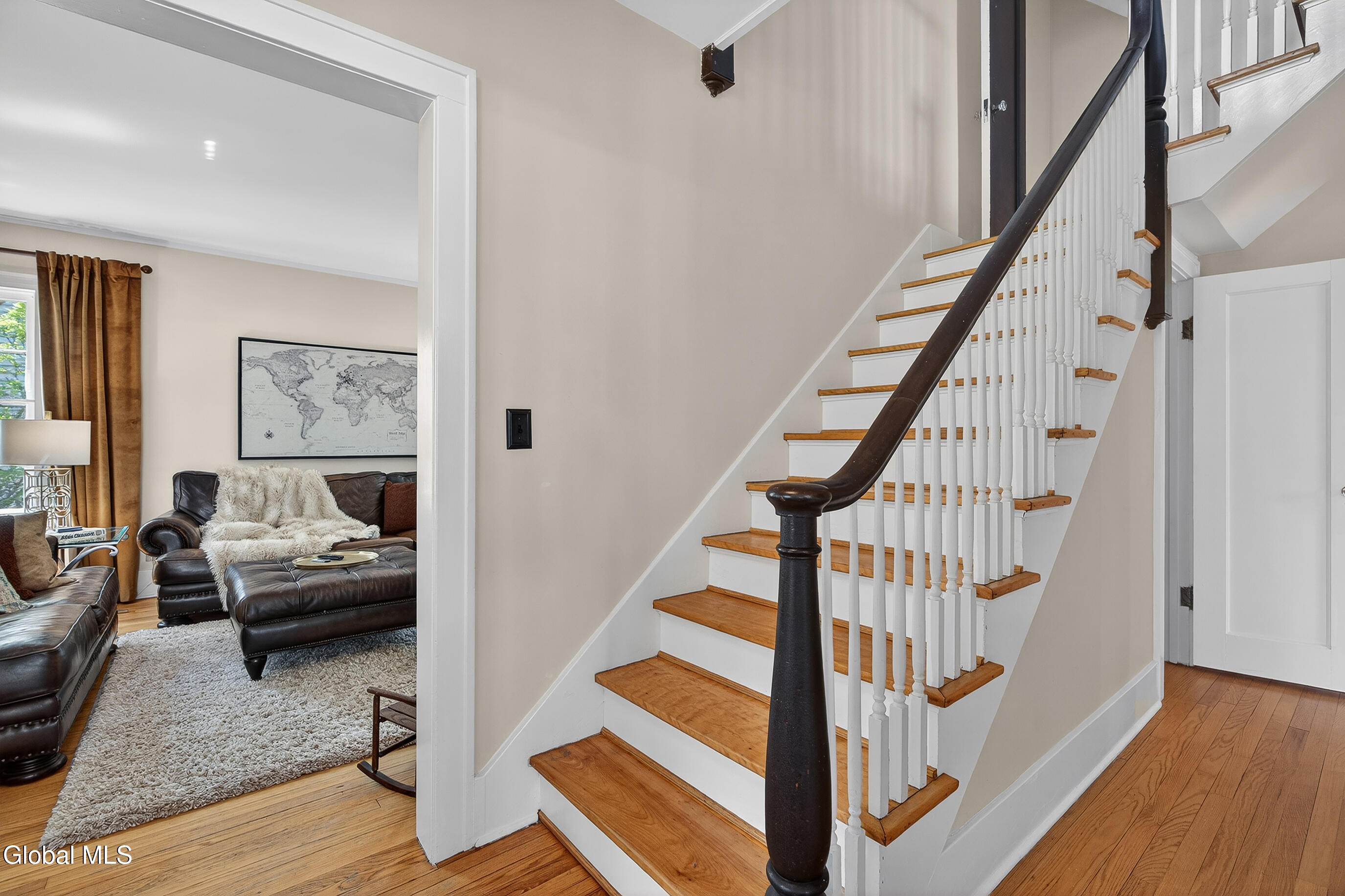571 Providence Street Albany NY 12208