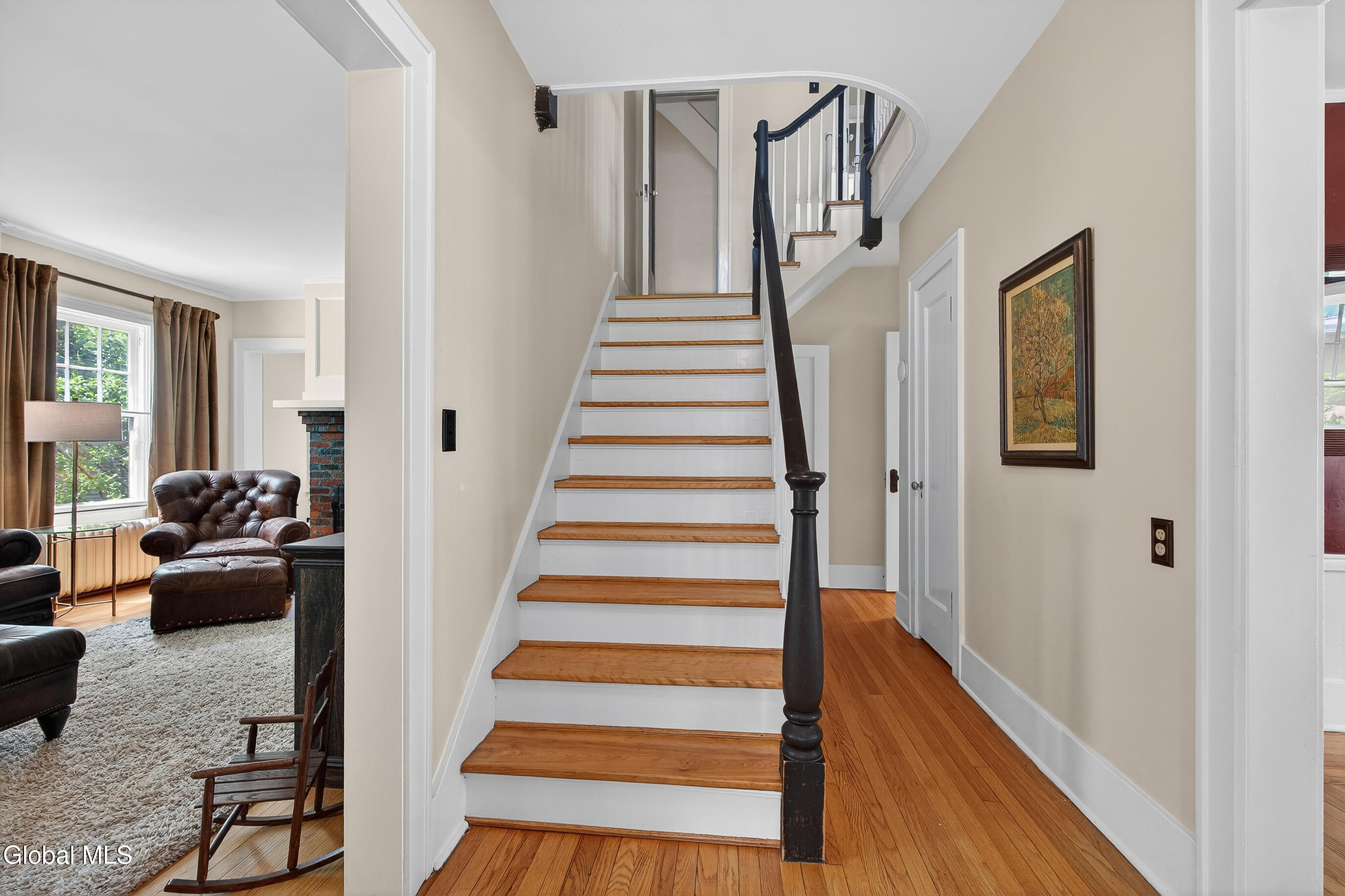 571 Providence Street Albany NY 12208