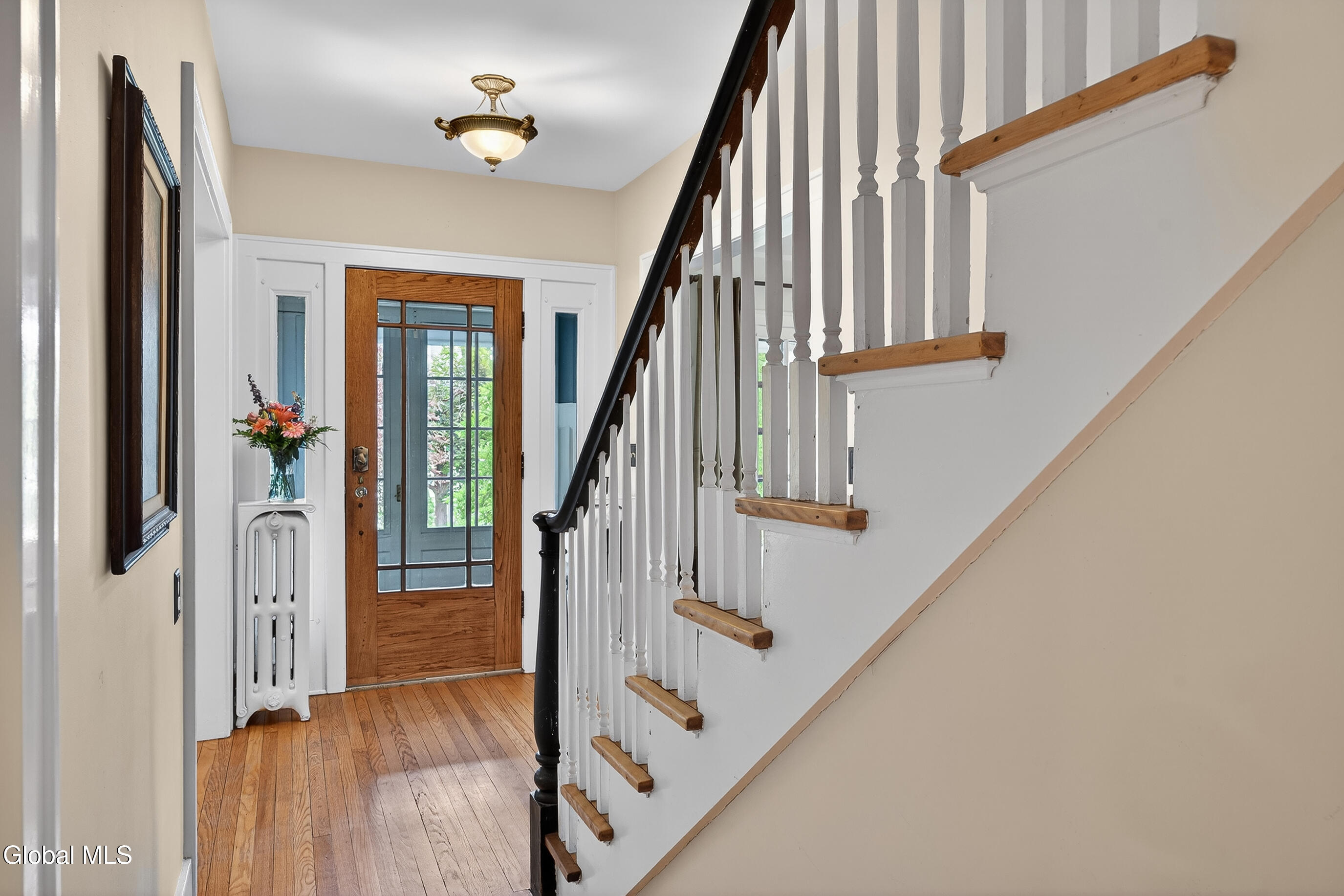 571 Providence Street Albany NY 12208