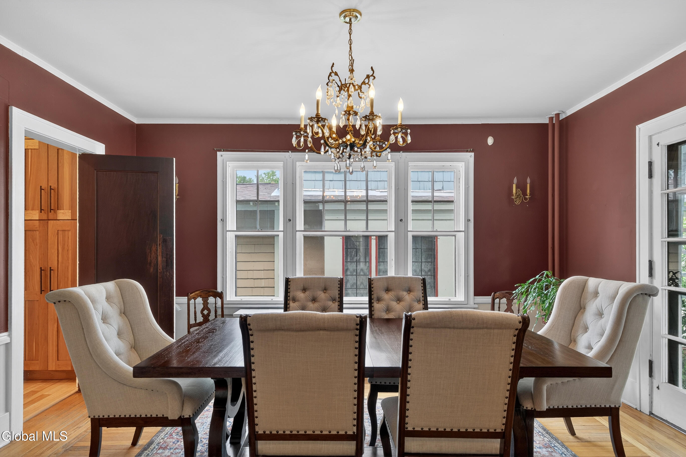 571 Providence Street Albany NY 12208
