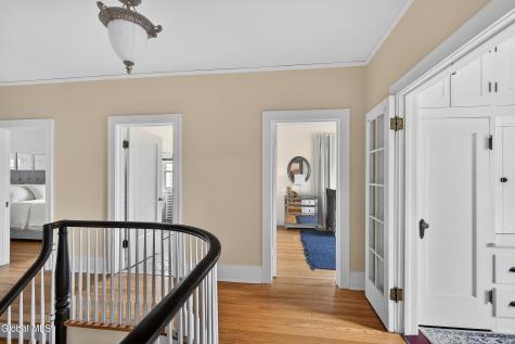 571 Providence Street Albany NY 12208