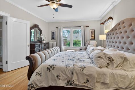 571 Providence Street Albany NY 12208