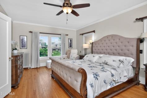 571 Providence Street Albany NY 12208