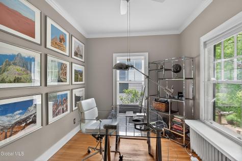 571 Providence Street Albany NY 12208