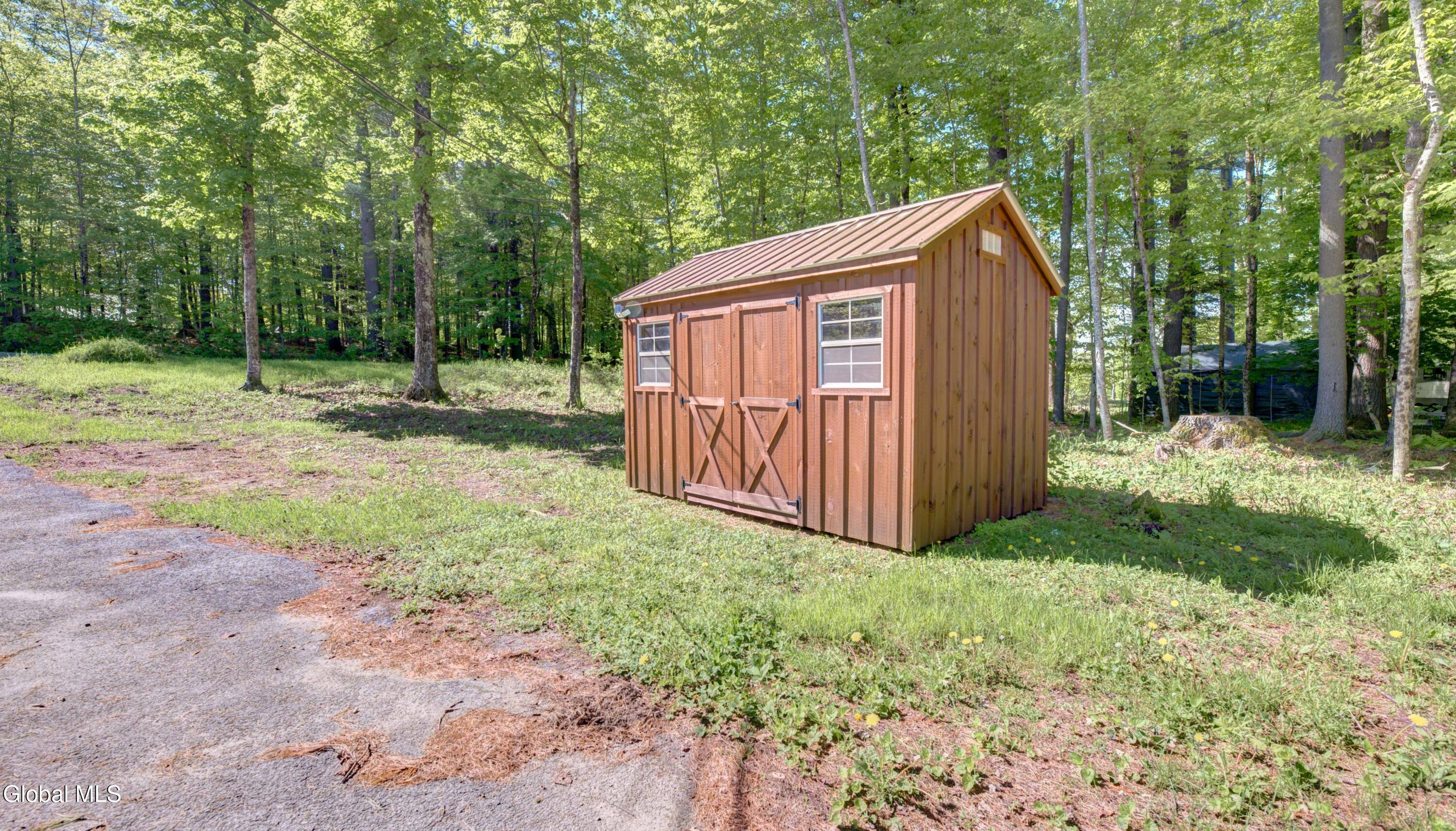 135 Buttermilk Hill Road Wells NY 12190
