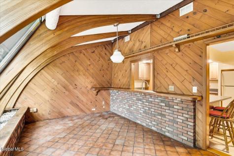 12 Chris Drive Schenectady NY 12309