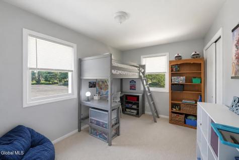 2 Melissa Court Albany NY 12205