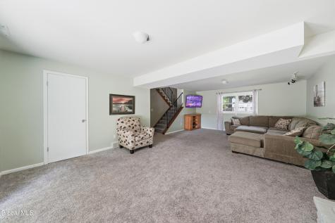 2 Melissa Court Albany NY 12205