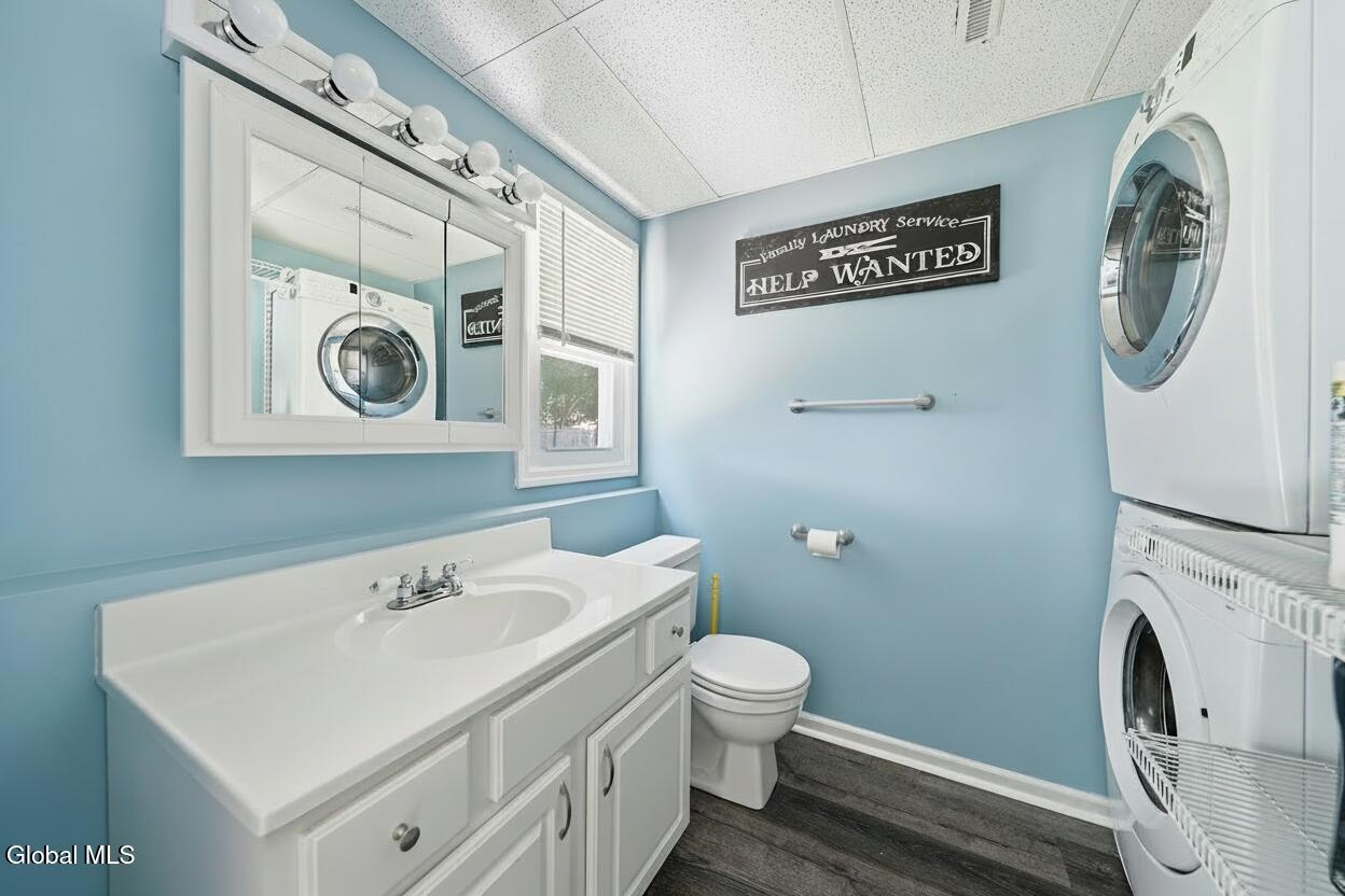 2 Melissa Court Albany NY 12205
