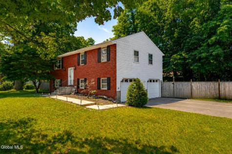 2 Melissa Court Albany NY 12205
