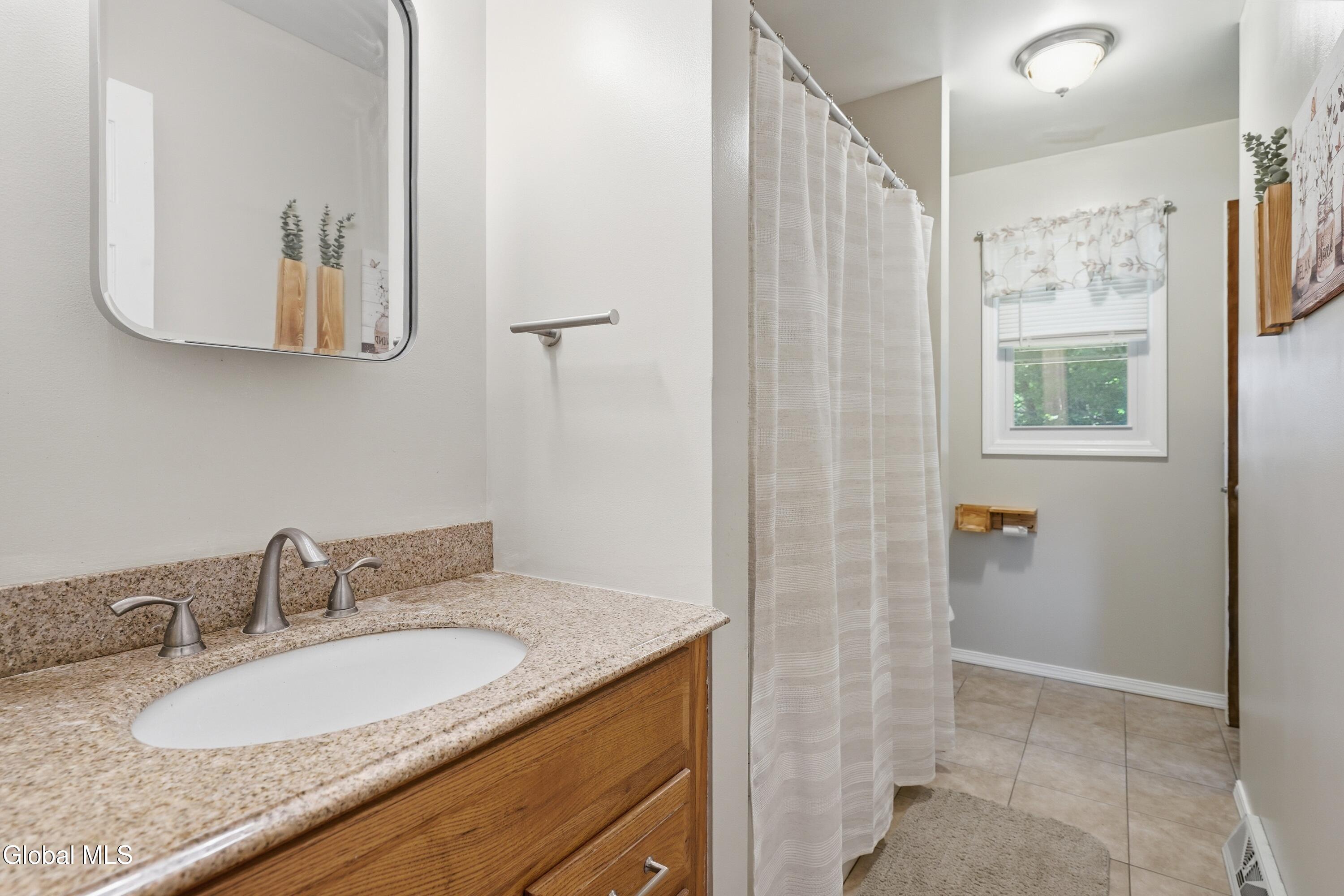 2 Melissa Court Albany NY 12205