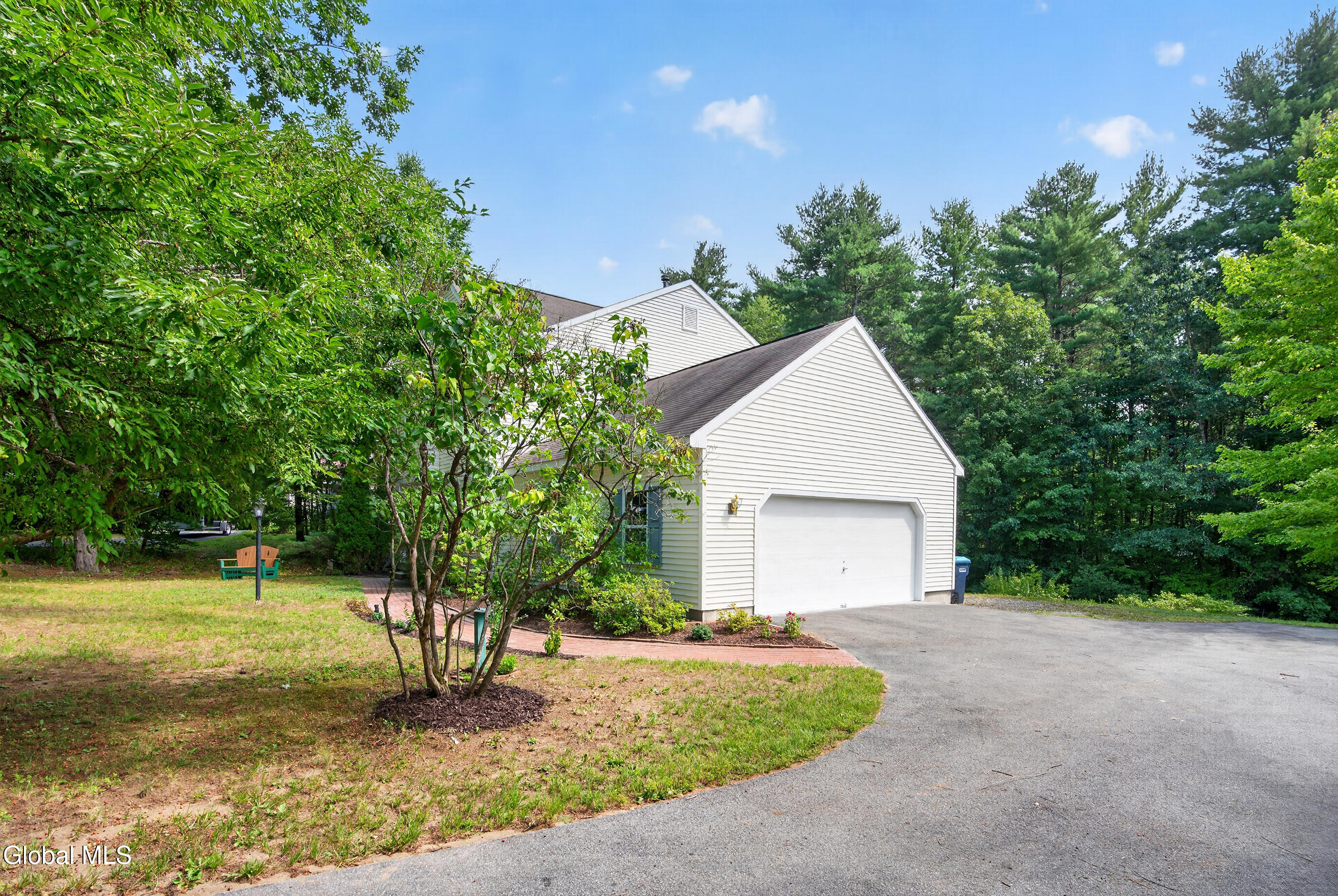 1 Loren Drive Queensbury NY 12804