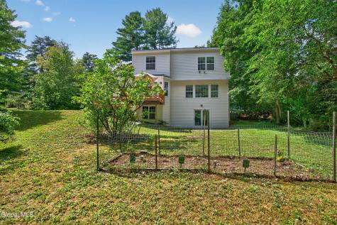 1 Loren Drive Queensbury NY 12804