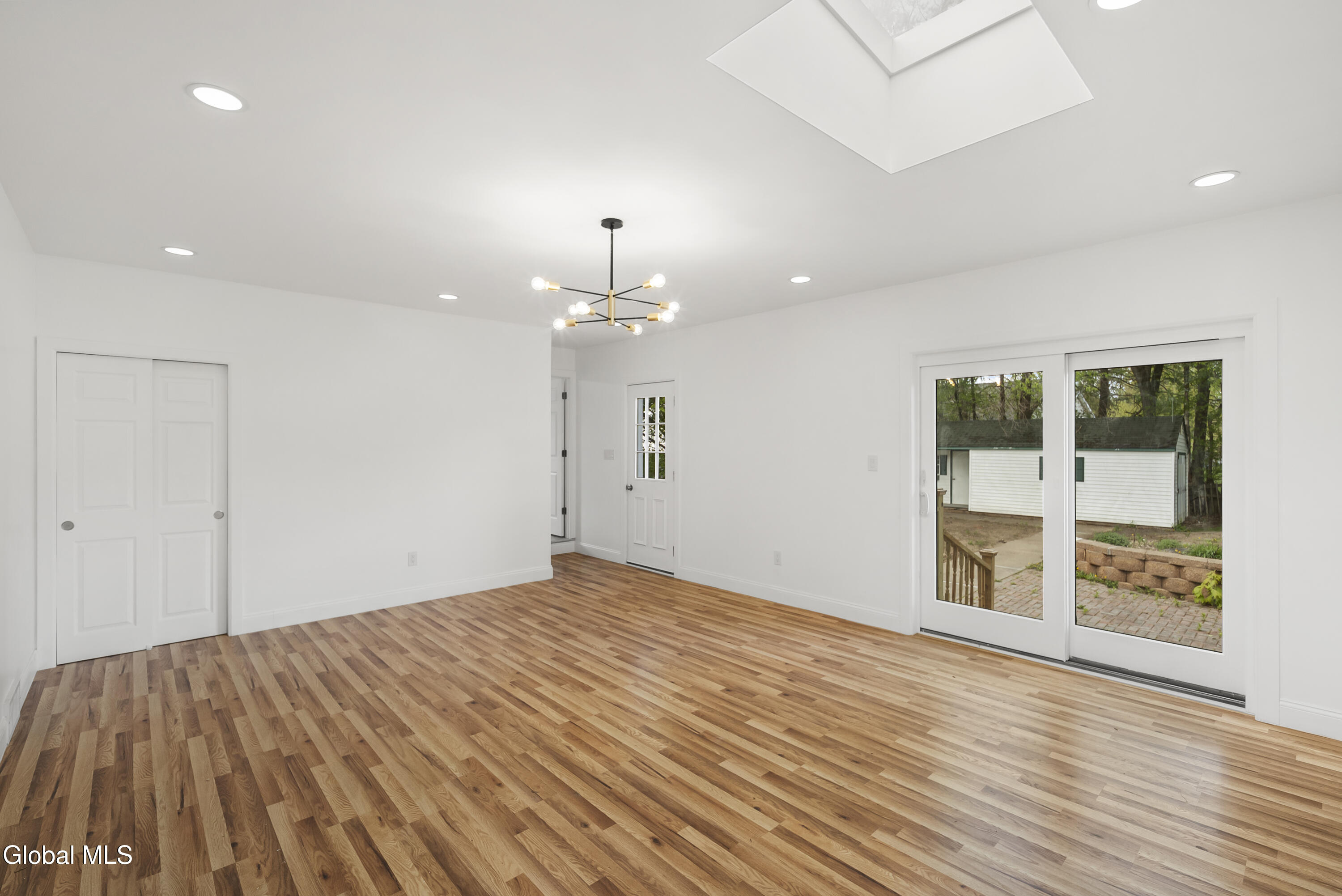 22 Verdi Boulevard Latham NY 12110