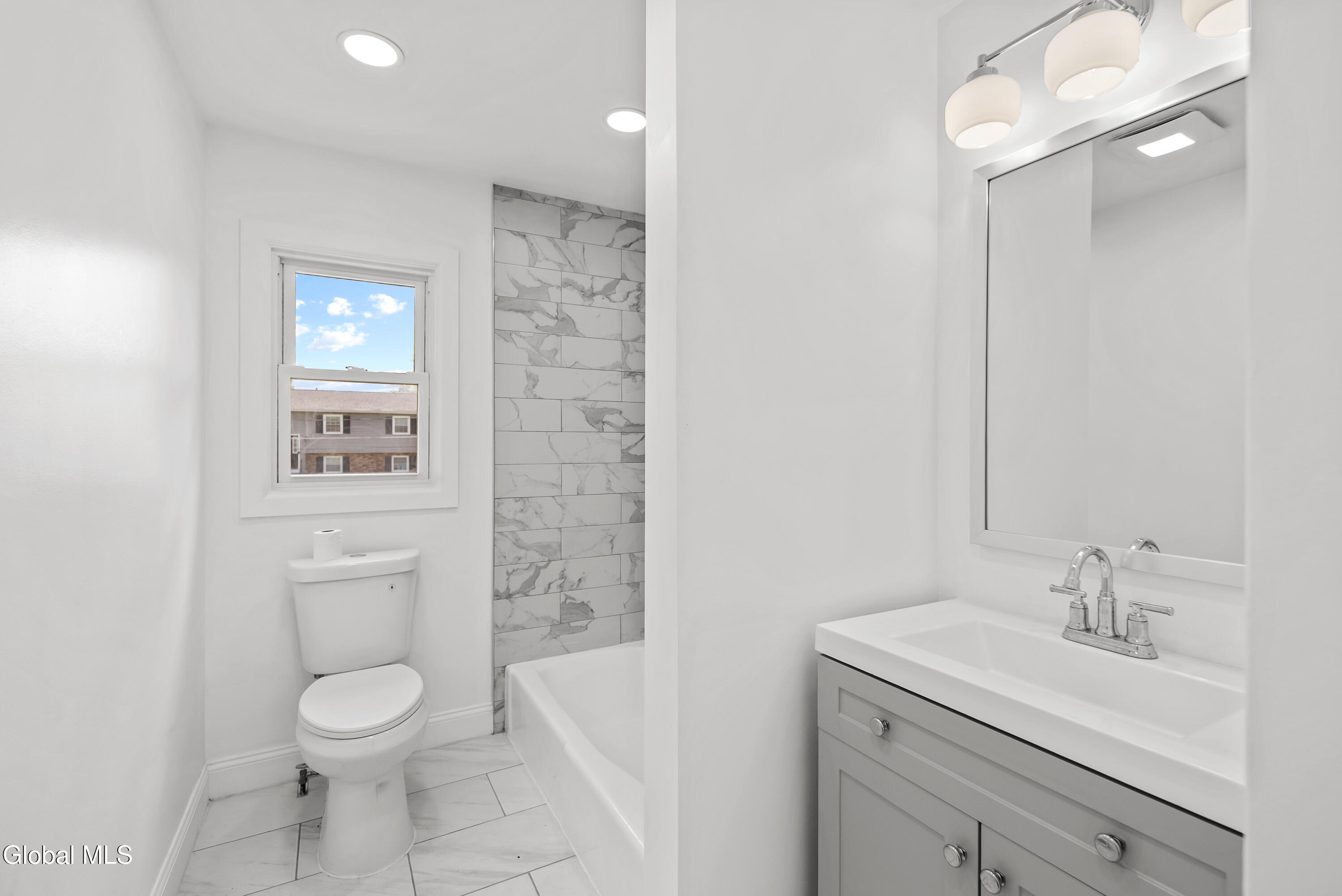 22 Verdi Boulevard Latham NY 12110