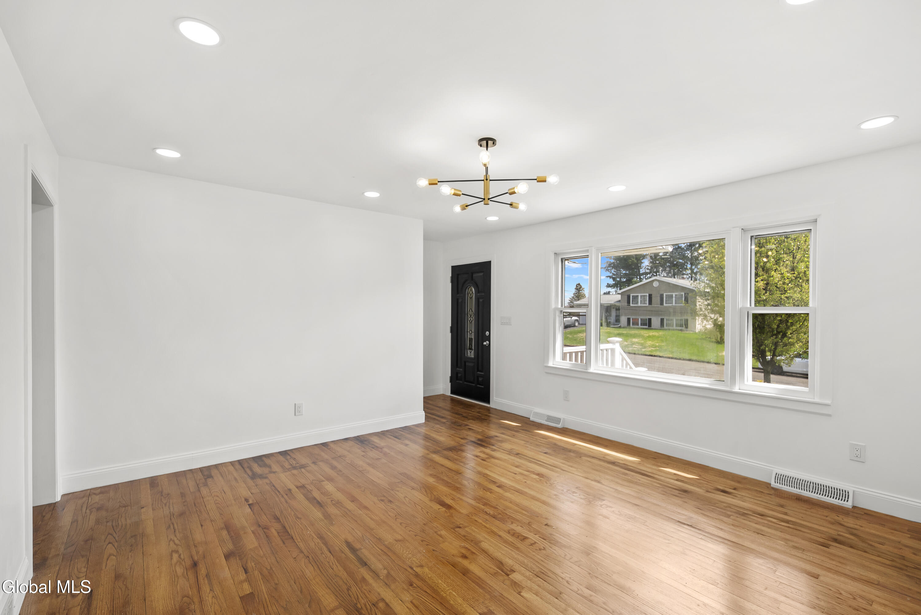 22 Verdi Boulevard Latham NY 12110