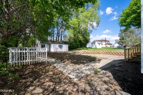 22 Verdi Boulevard Latham NY 12110