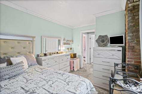 64 Campbell Avenue Troy NY 12180