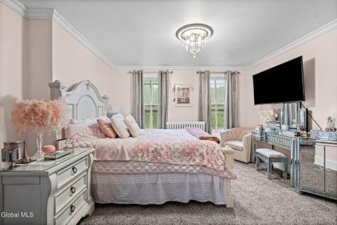 64 Campbell Avenue Troy NY 12180