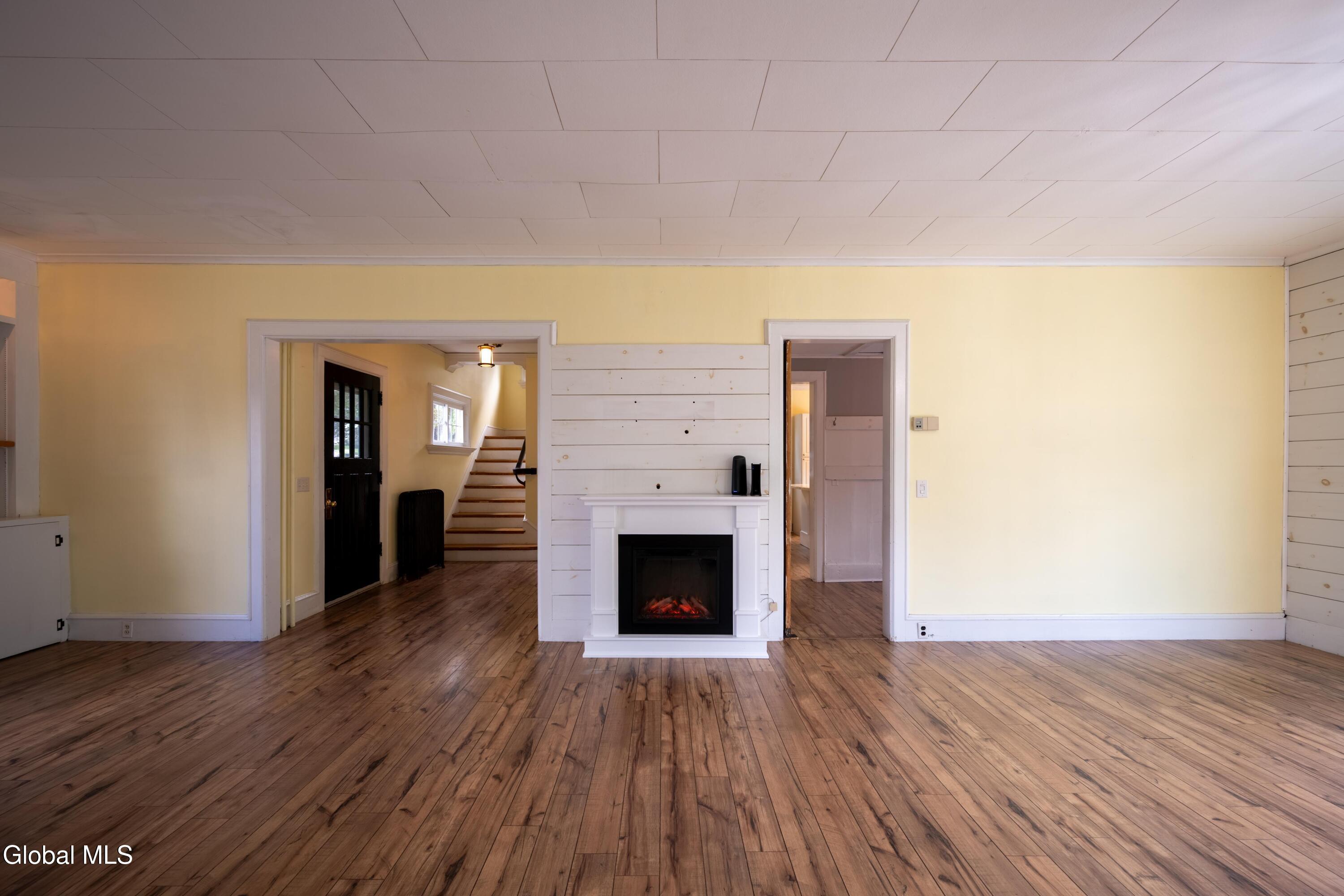 131 Lake George Avenue Ticonderoga NY 12883