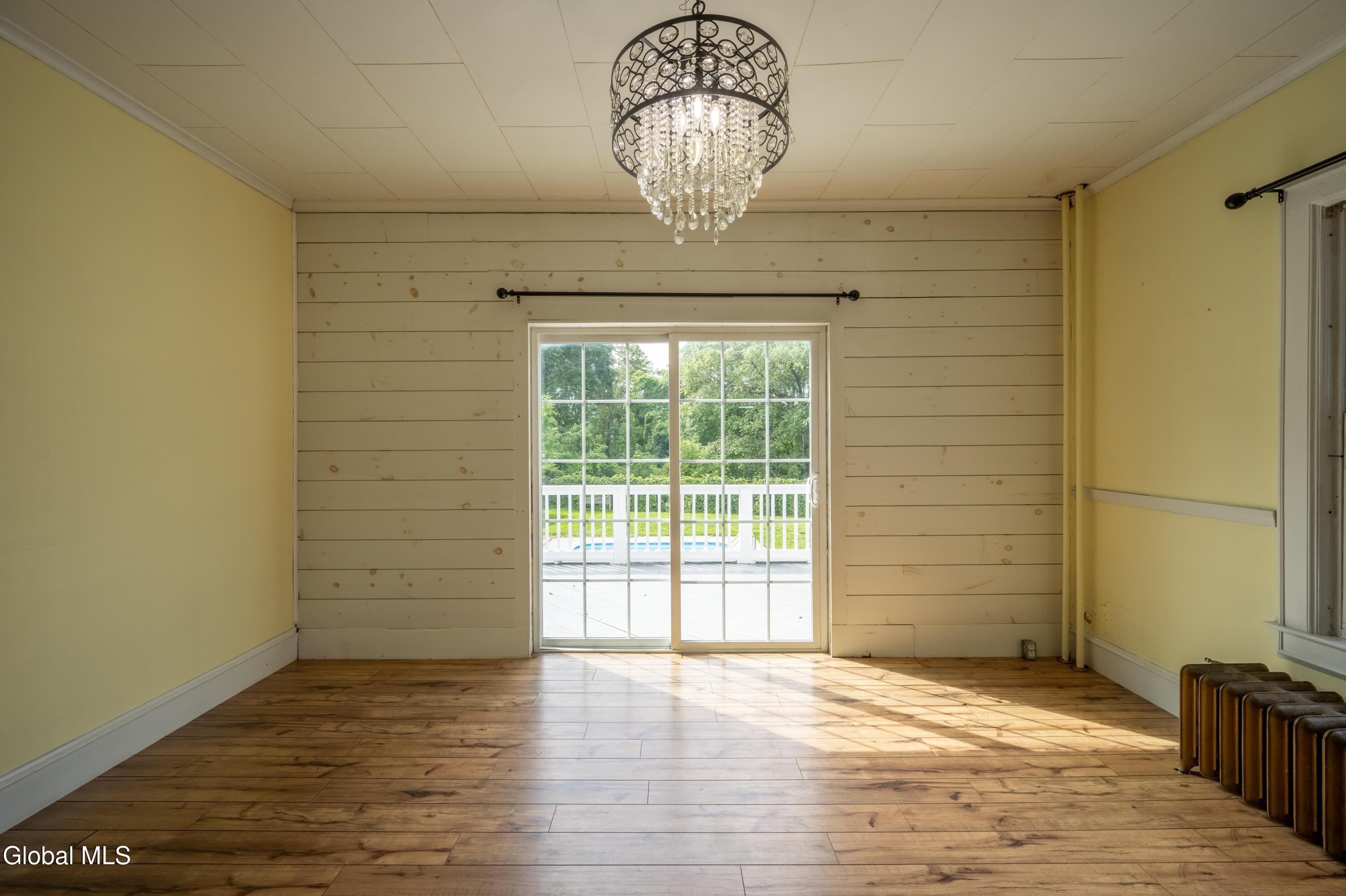 131 Lake George Avenue Ticonderoga NY 12883