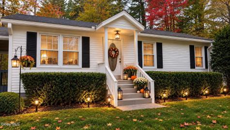 19 Wall Street Corinth NY 12822