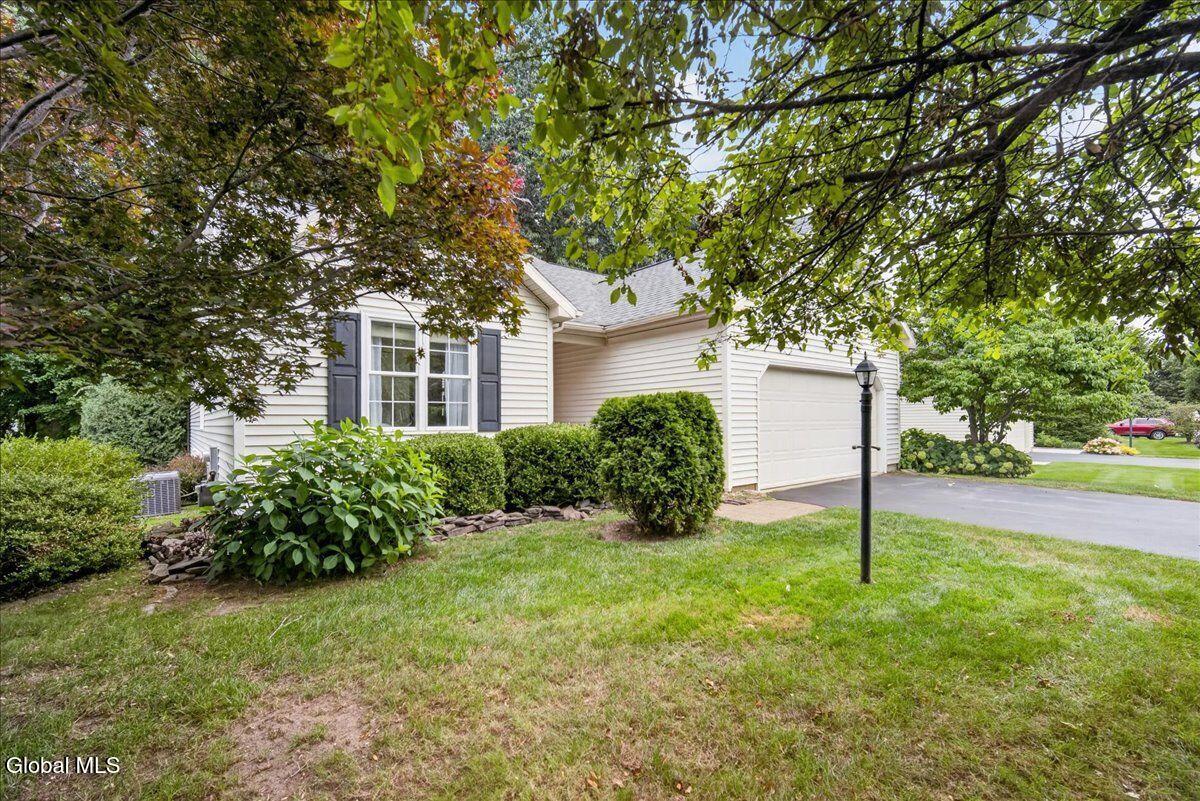 17 Sundance Drive Saratoga Springs NY 12866