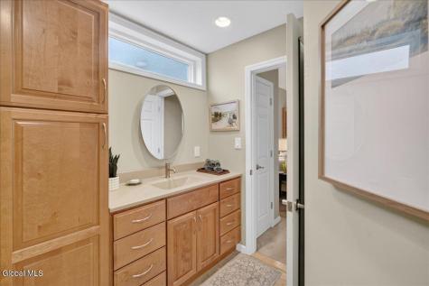 17 Sundance Drive Saratoga Springs NY 12866