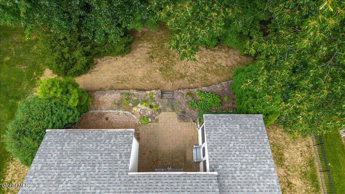 17 Sundance Drive Saratoga Springs NY 12866
