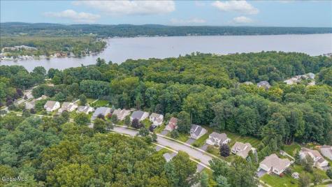 17 Sundance Drive Saratoga Springs NY 12866