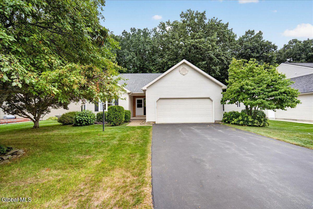 17 Sundance Drive Saratoga Springs NY 12866