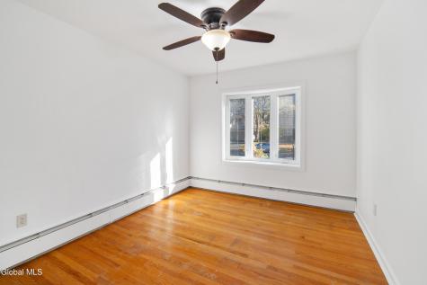 20 Merritt Drive Schenectady NY 12306