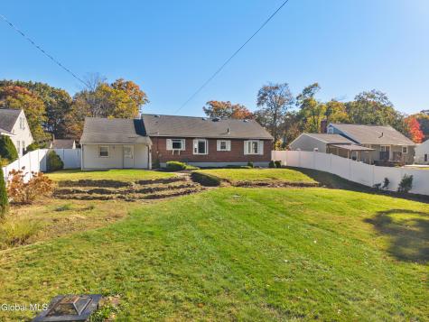 20 Merritt Drive Schenectady NY 12306