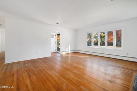 20 Merritt Drive Schenectady NY 12306