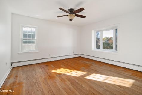 20 Merritt Drive Schenectady NY 12306