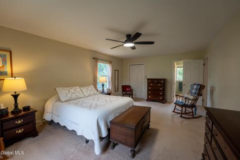 31 Crestwood Lane Delmar NY 12054