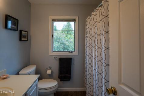 31 Crestwood Lane Delmar NY 12054