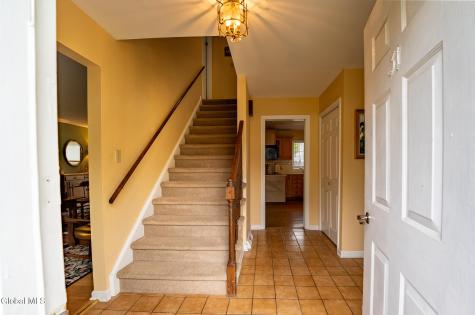 31 Crestwood Lane Delmar NY 12054