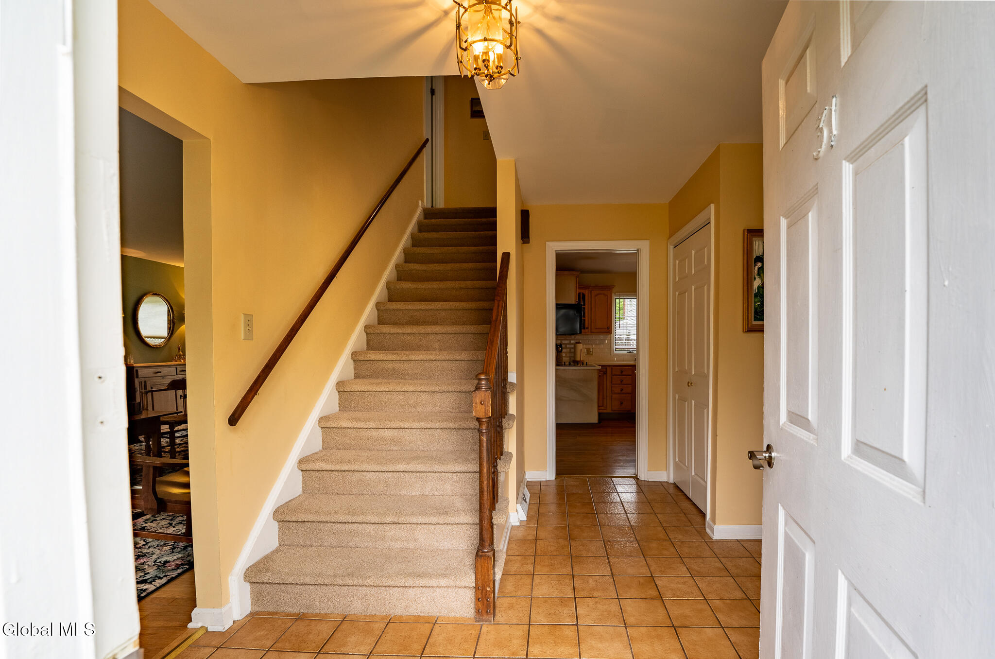 31 Crestwood Lane Delmar NY 12054