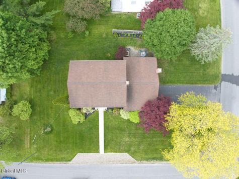 31 Crestwood Lane Delmar NY 12054