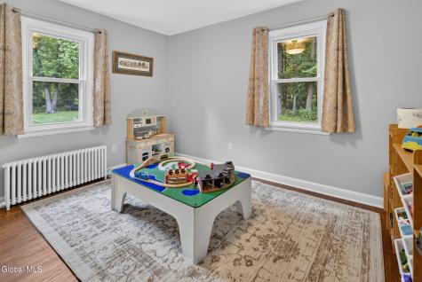 29 Northern Court Troy NY 12180