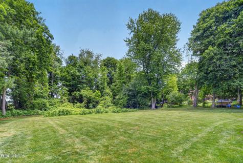 29 Northern Court Troy NY 12180