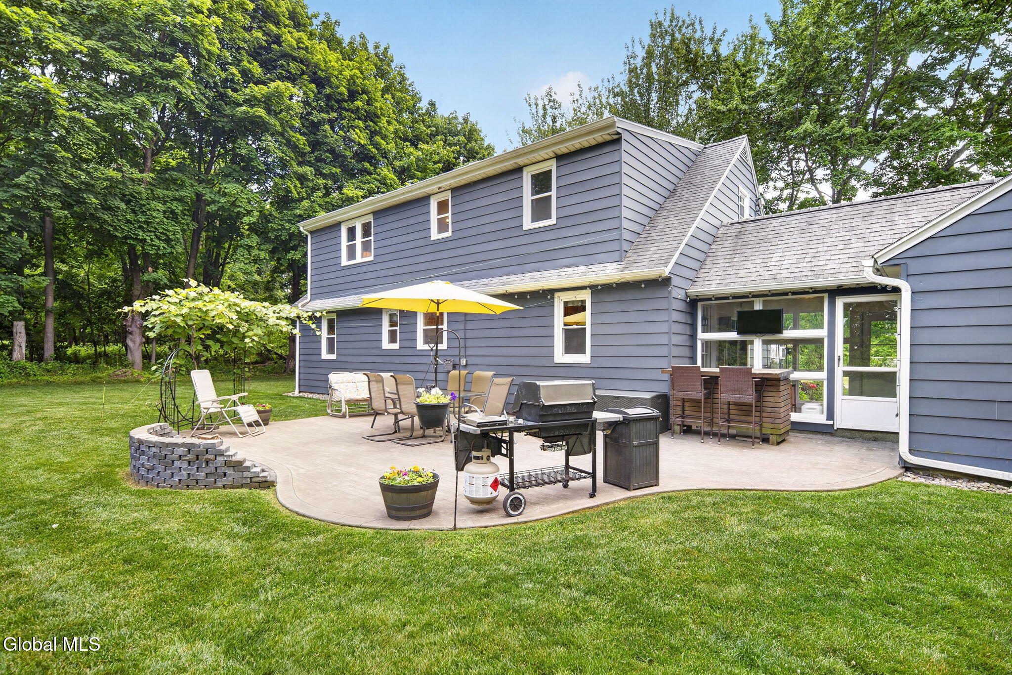 29 Northern Court Troy NY 12180